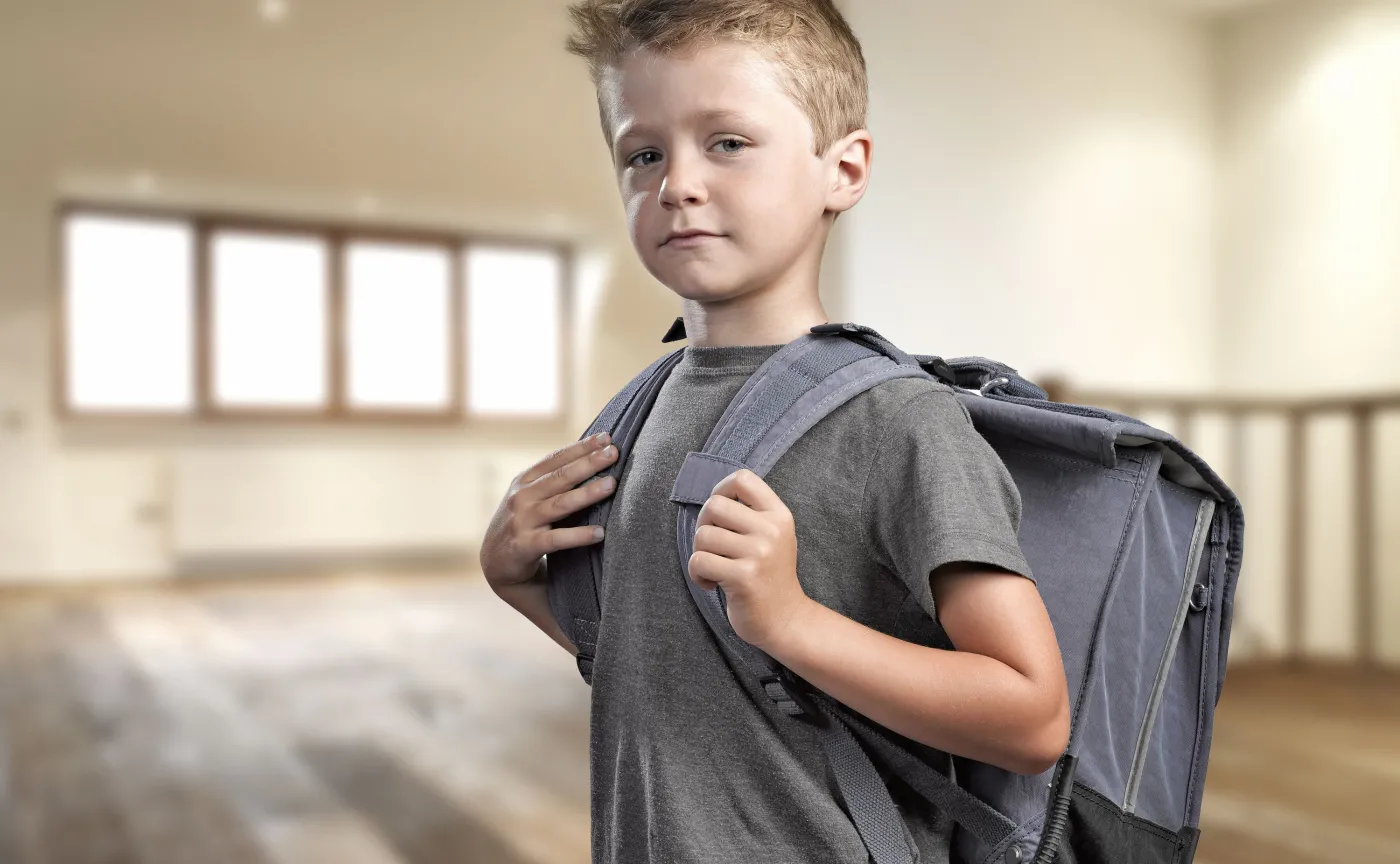 Ciężki plecak szkolny