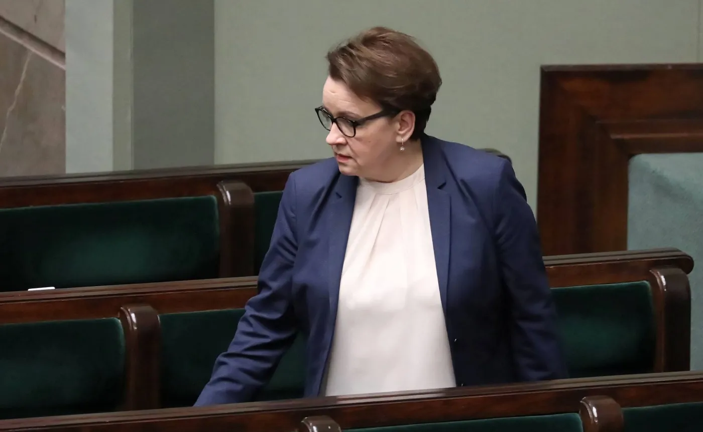 Szkoły społeczne chcą odwołania minister edukacji