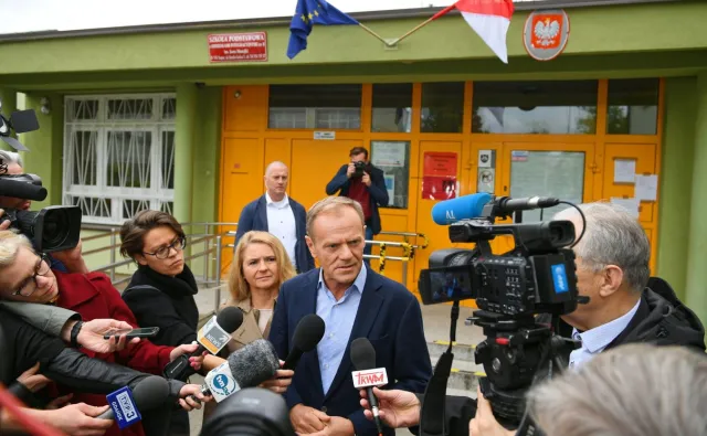 Tusk: Frekwencja będzie wyraźnie wyższa. Ludzie przejęli się Europą