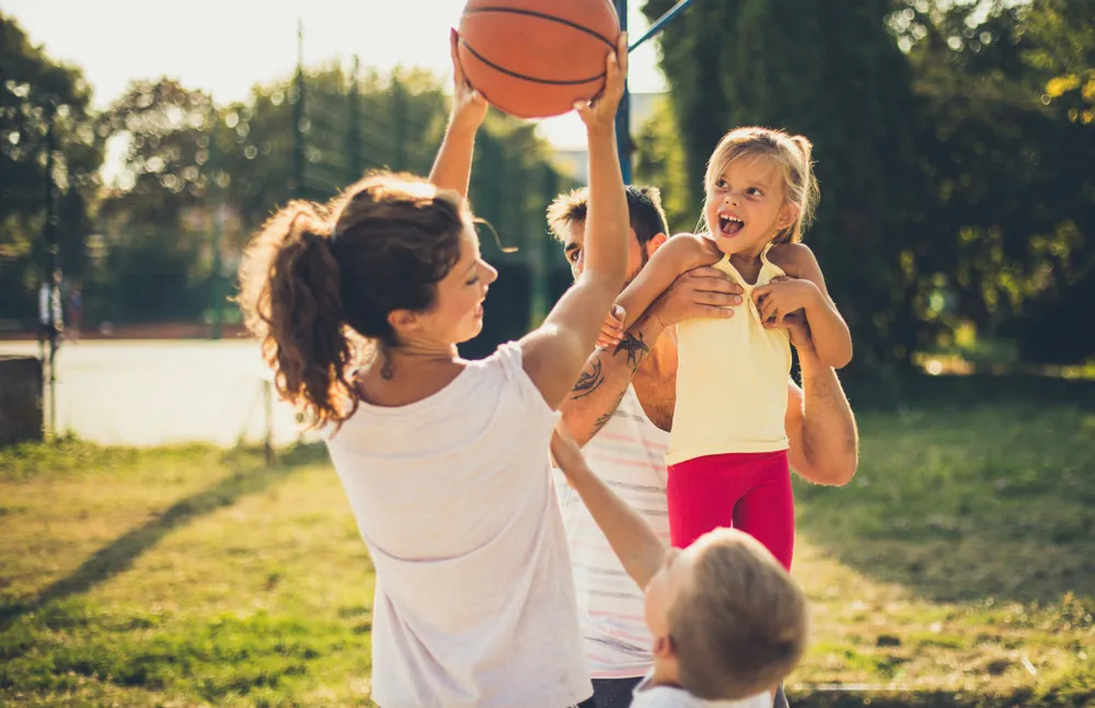 Rodzinny mecz w kosza