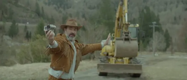 "Deerskin" w kinach w styczniu. Zobacz ZWIASTUN