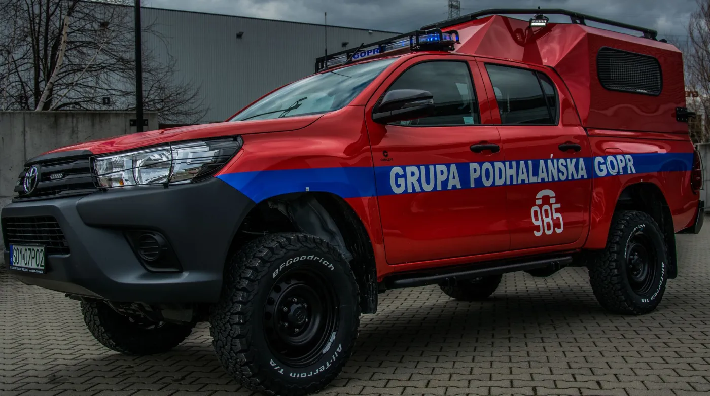 toyota-hilux-dla-gopr-27946302.jpg