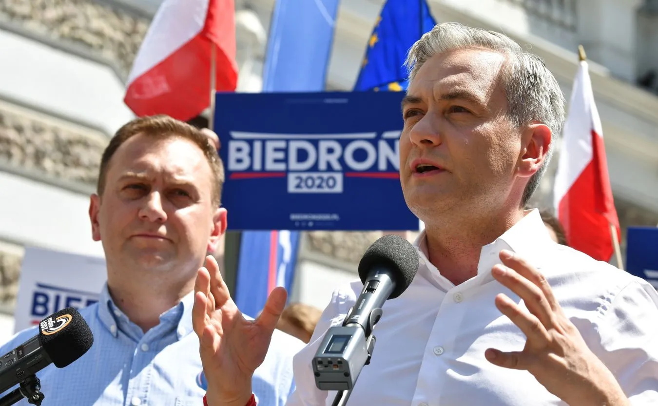 Biedroń: Niektórzy biskupi piszą Biblię pod dyktando Rydzyka, gdzie nowym Jezusem będzie Kaczyński