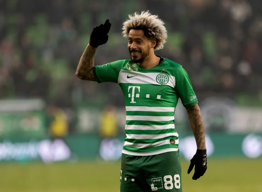 Piłkarze Ferencvarosi świętowali 31. tytuł mistrza Węgier razem z kibicami