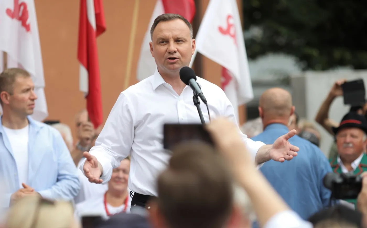 Duda: Trzaskowski mówi o złodziejstwie, a sam był w rządzie, gdy kradziono 50 mld zł VAT-u