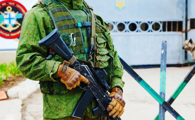 "Niezawisimaja Gazieta": siły zbrojne niemal tak wielkie, jak w ZSRR