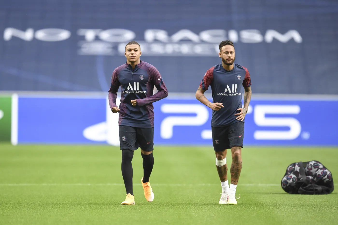 Kylian Mbappe i Neymar