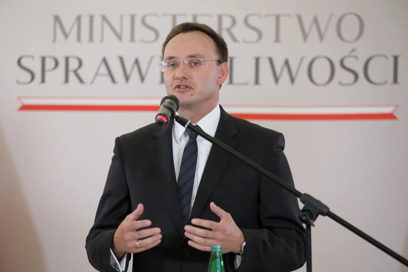 KO składa wniosek o dymisję Rzecznika Praw Dziecka [WIDEO]