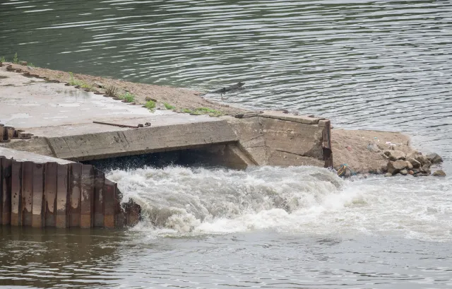 Awaria w "Czajce". Do Wisły popłynęło o wiele więcej ścieków niż rok temu