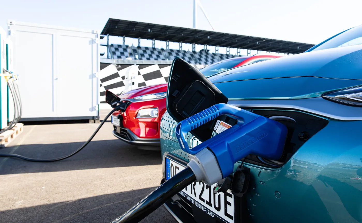 Hyundai dobił targu z GreenWay Polska. Ładowarkę kupisz razem z samochodem elektrycznym