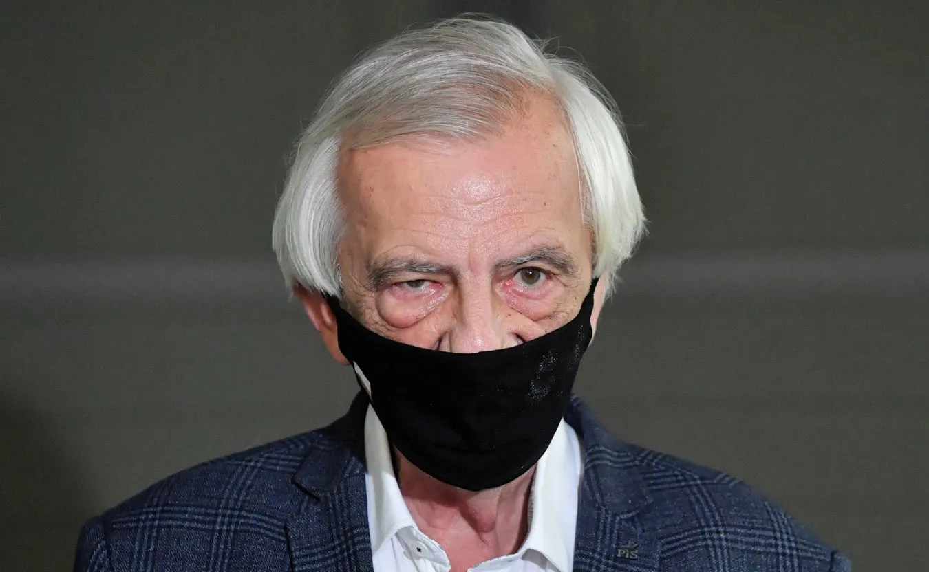 Zawieszeni politycy PiS przejdą do innego klubu? Terlecki komentuje