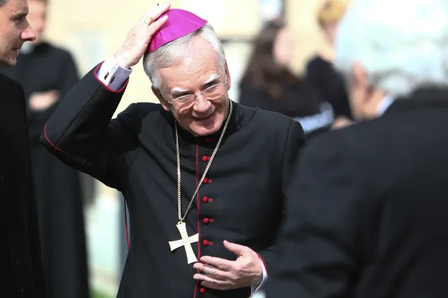 Abp Jędraszewski: Ataki na kościoły zmierzają do oddania niepodległości