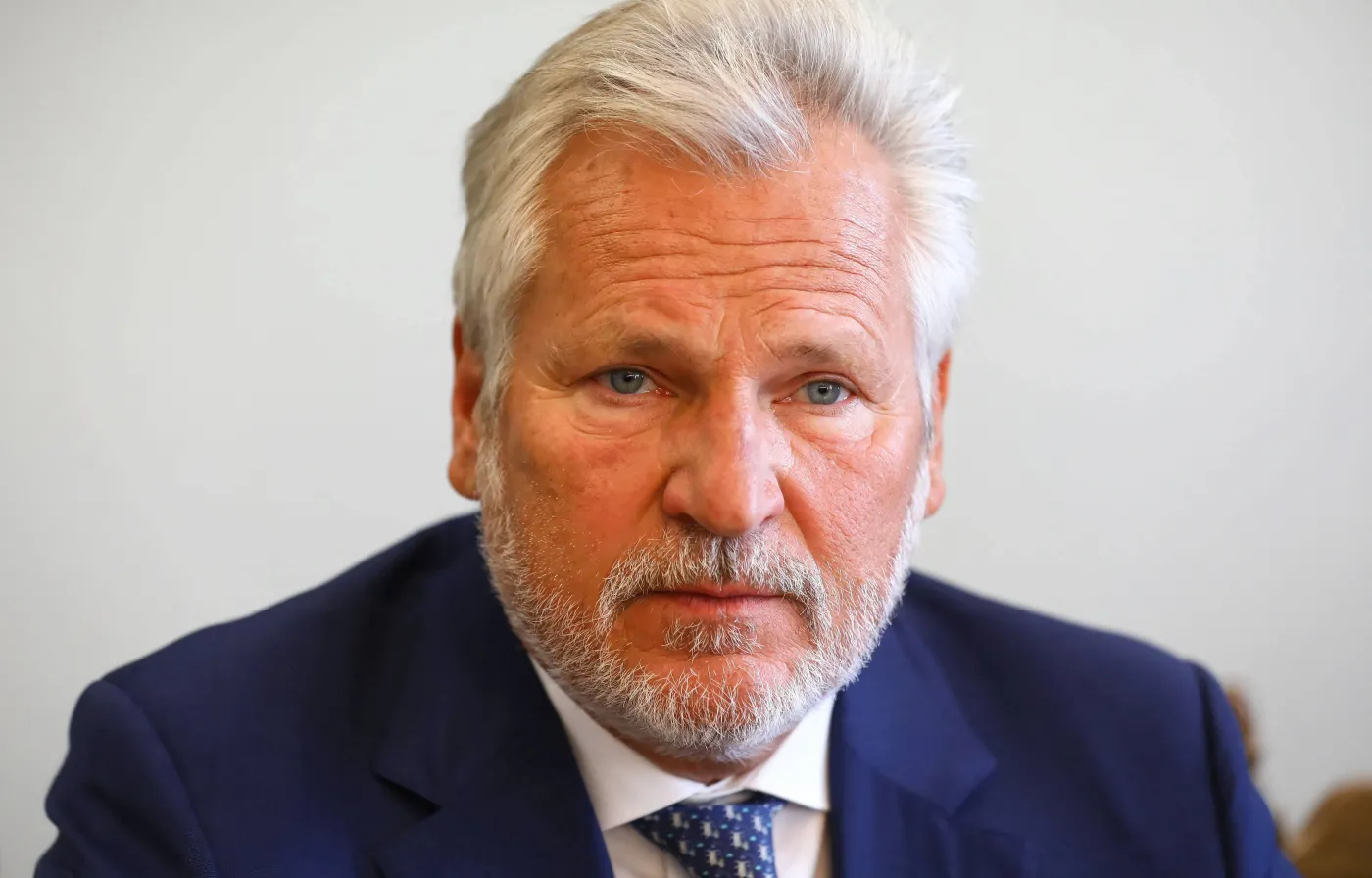 Kwaśniewski gotowy zaszczepić się przed kamerami. "To nas uratuje"
