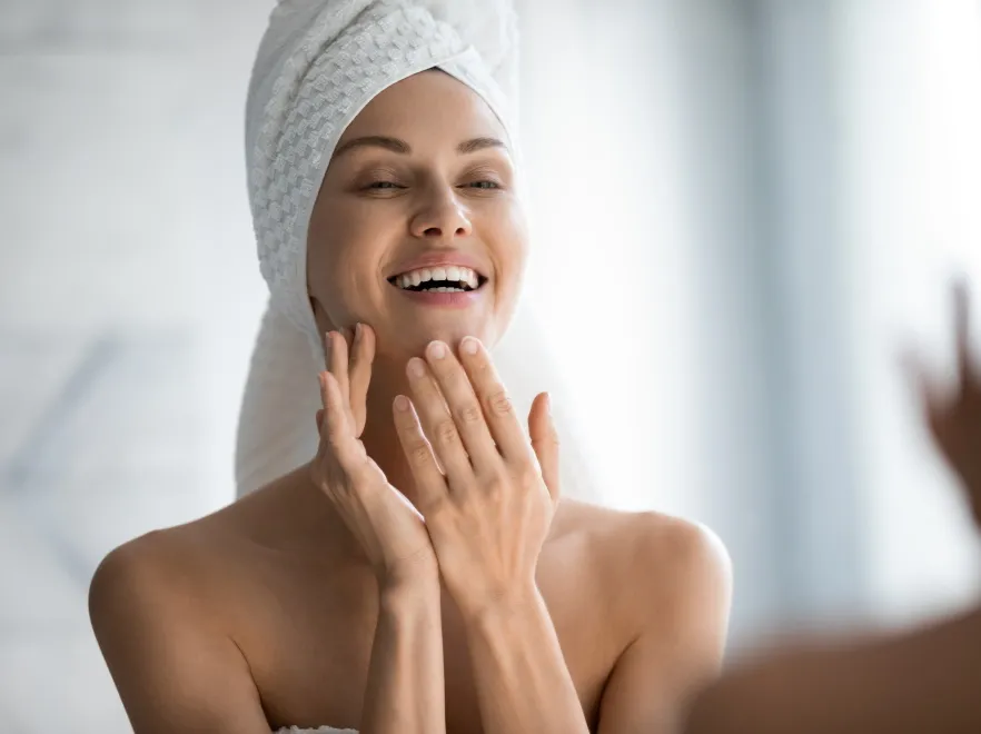 Zanim pomalujesz, pielęgnuj! Jak dbać o cerę, żeby nie musieć nic ukrywać pod makijażem