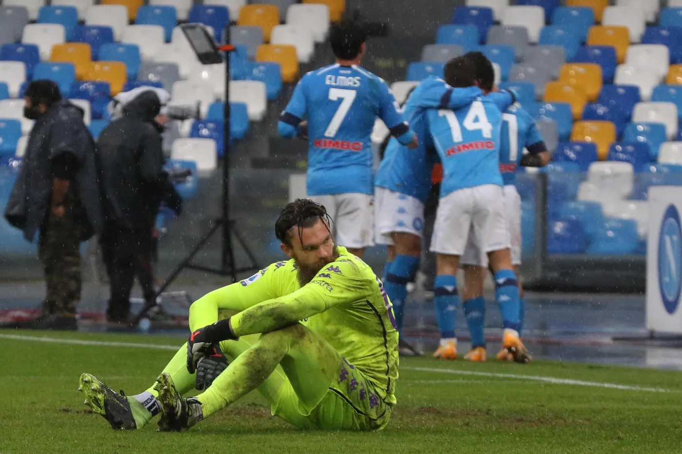 Drągowski pokonany aż 6 razy. Jednego z goli strzelił mu Zieliński