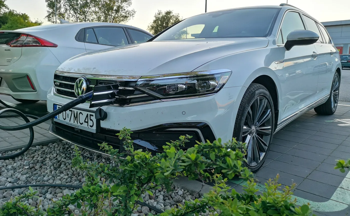 Samochodów elektrycznych będzie w Polsce 40 razy więcej. Jakim cudem?