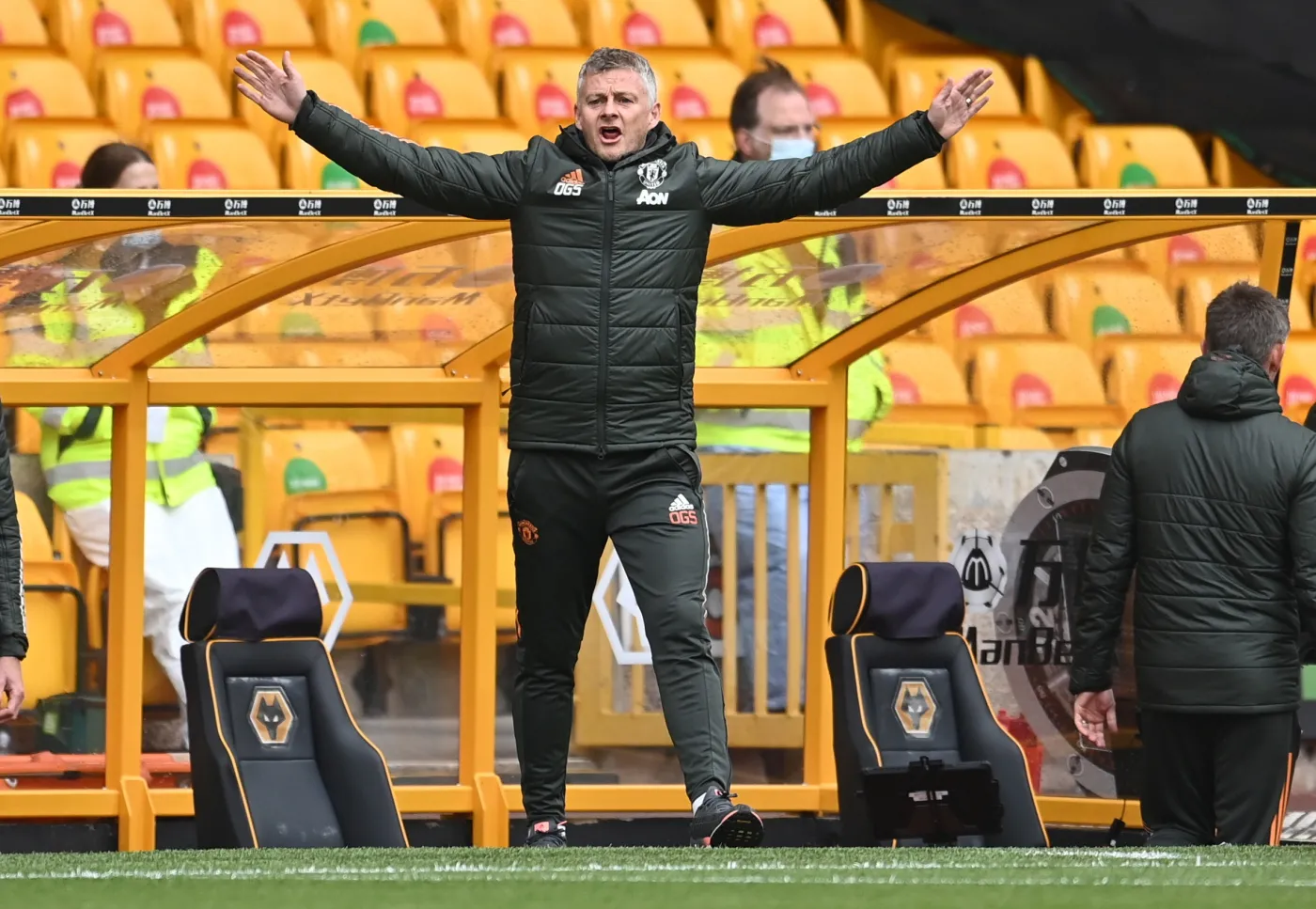 Manchester United przyleciał do Gdańska. W środę finał Ligi Europy