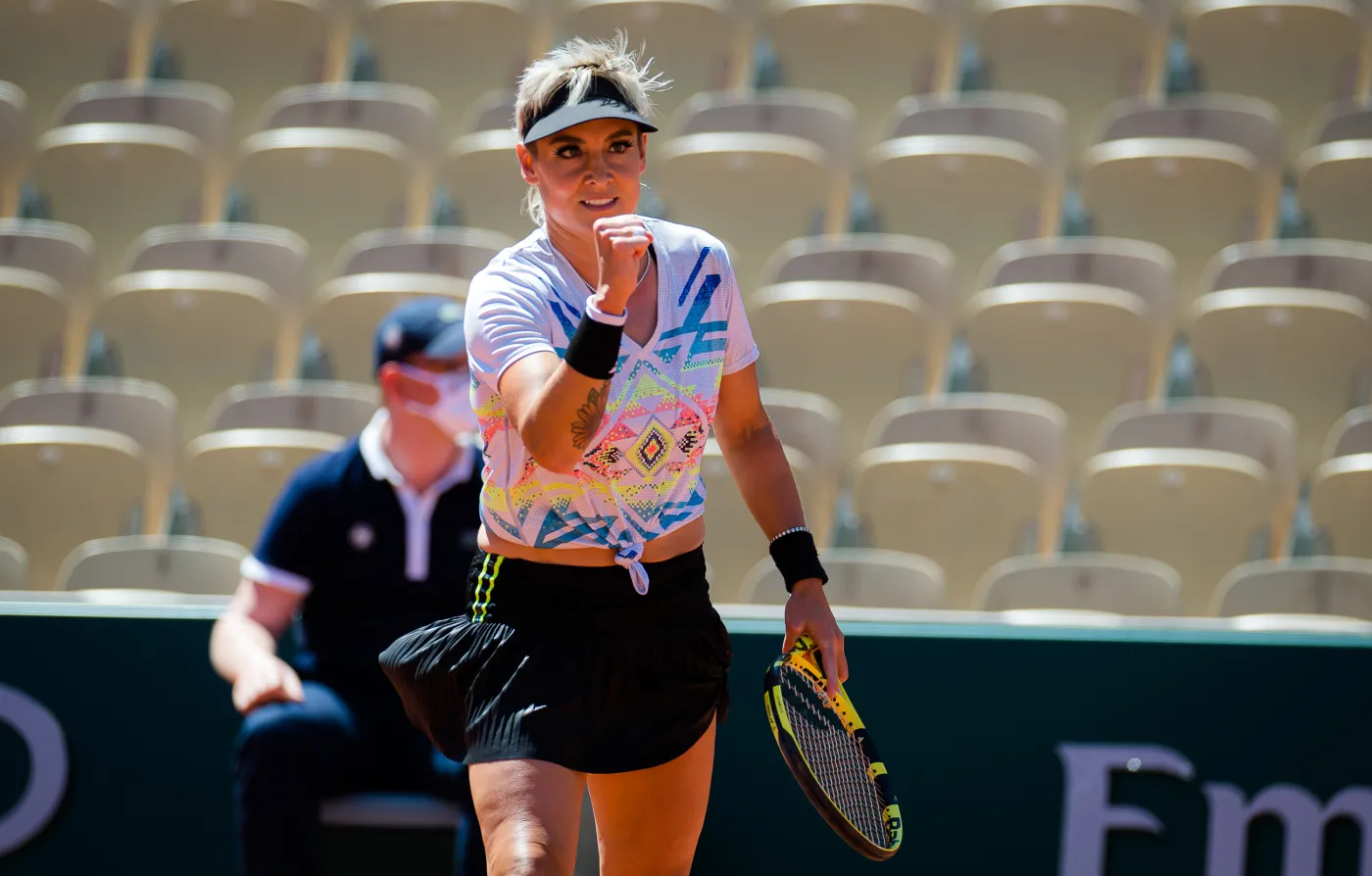 Mattek-Sands: Dobrze się bawimy ze Świątek na korcie