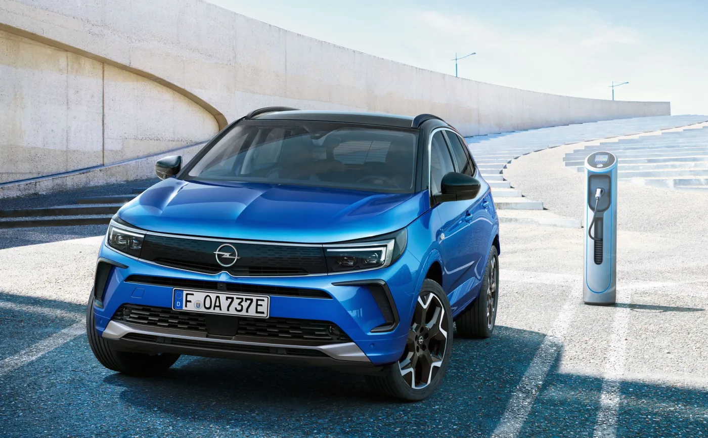 opel-grandland-hybrid4-37159463.jpg