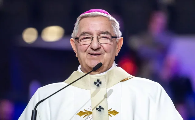 Abp Głódź: Jeszcze nie jest tak, żeby sołtysów konsultować z Watykanem