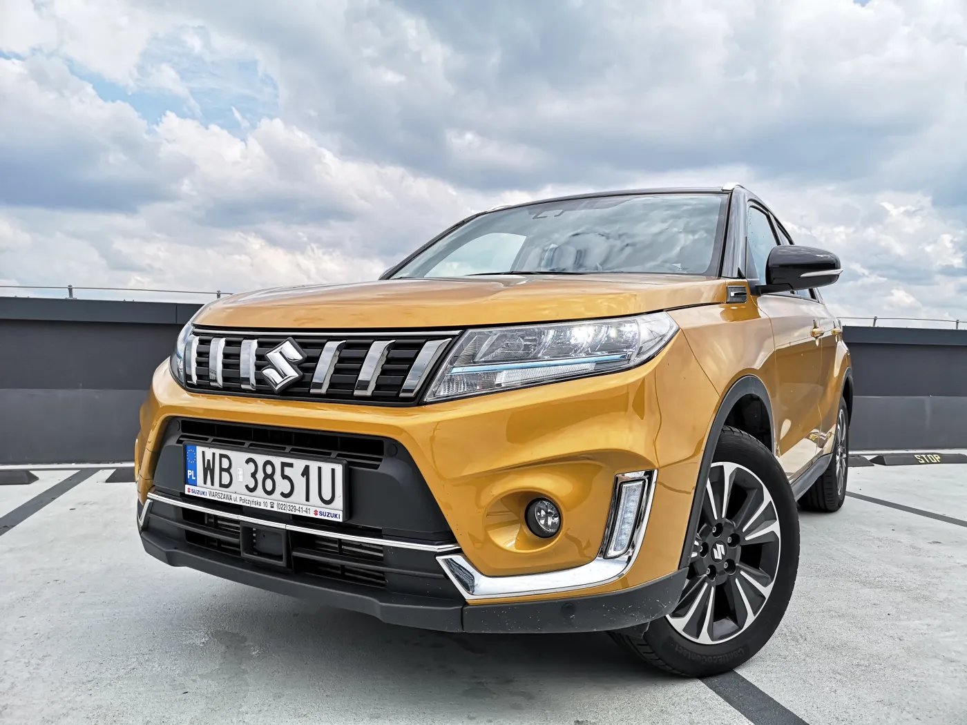 suzuki-vitara-hybrid-37069409.jpg