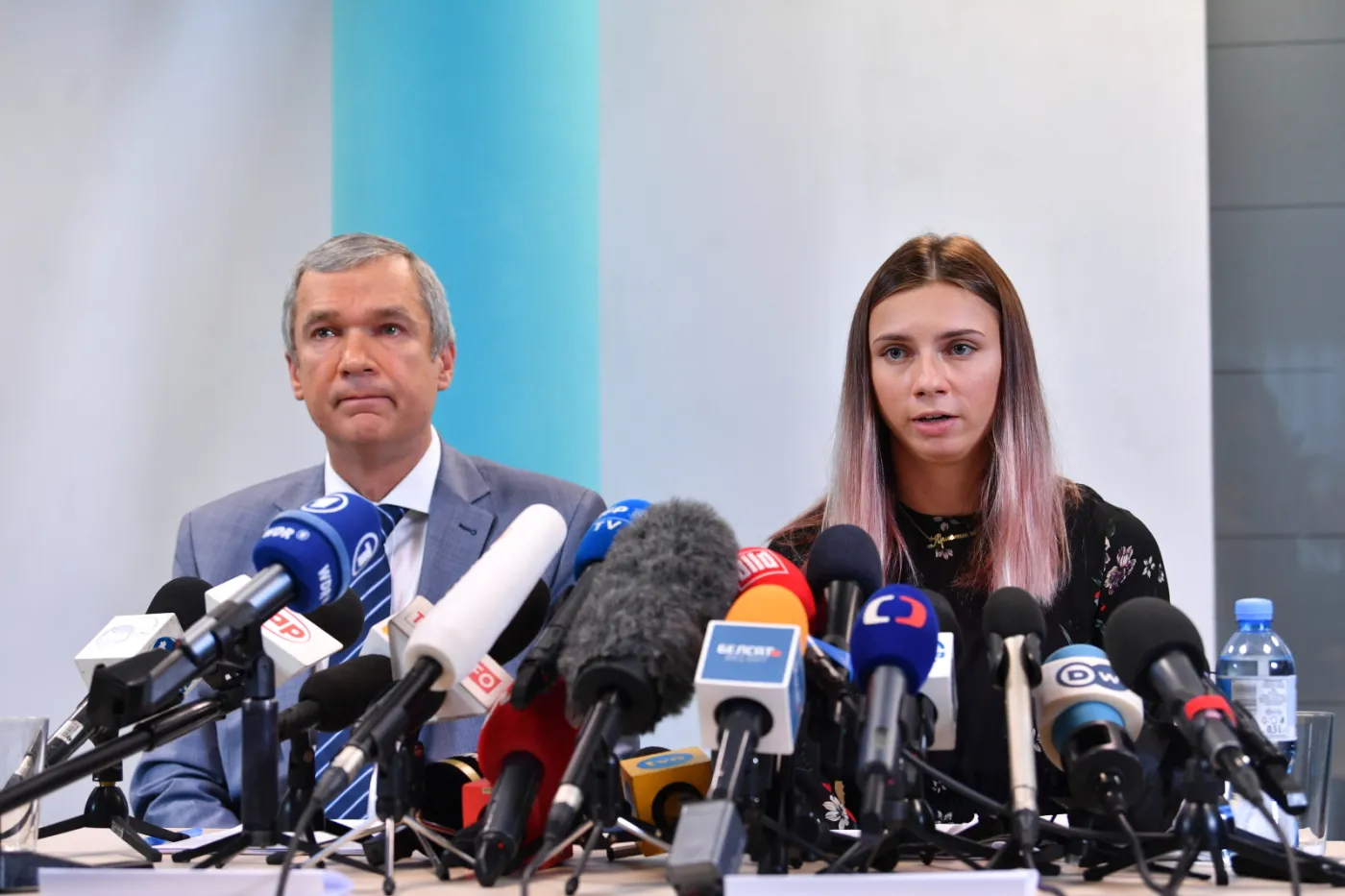 Kryscina Cimanouska i białoruski polityk Paweł Łatuszka