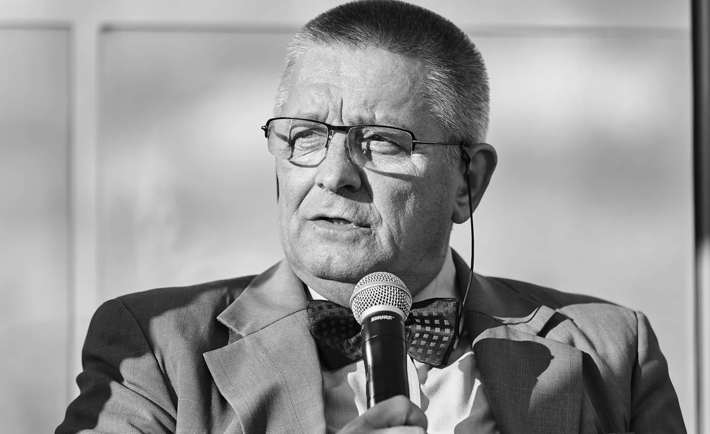 Zmarł były rektor Uniwersytetu Gdańskiego prof. Andrzej Ceynowa