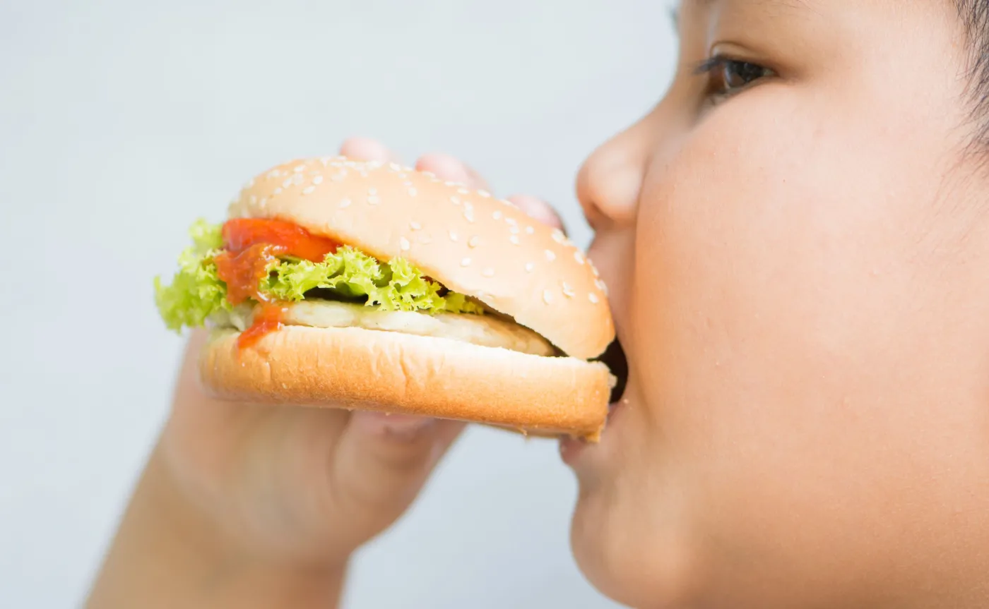 Co robić, kiedy dziecko je za dużo? Dietetyk radzi