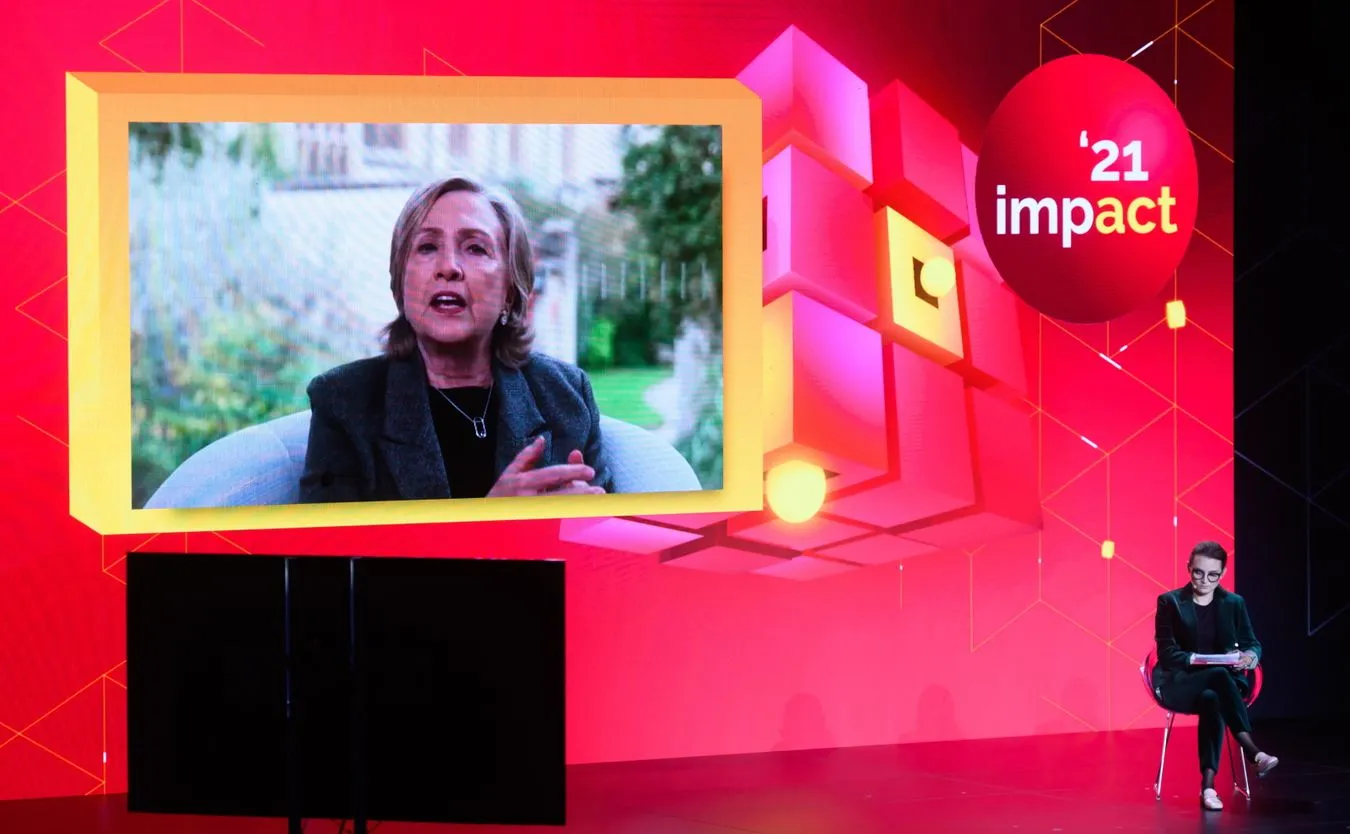 Hillary Rodham Clinton, Marta Poślad