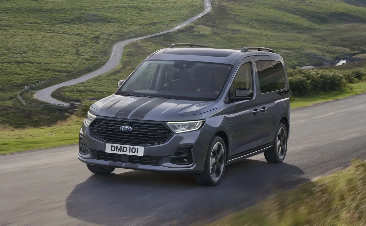 ford-tourneo-connect-37264082.jpg