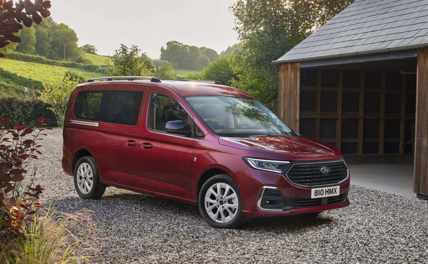 ford-tourneo-connect-37264119.jpg