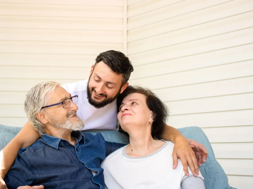 Już niedaleko nam do Włochów? Coraz więcej dorosłych Polaków mieszka z rodzicami. Dlaczego?