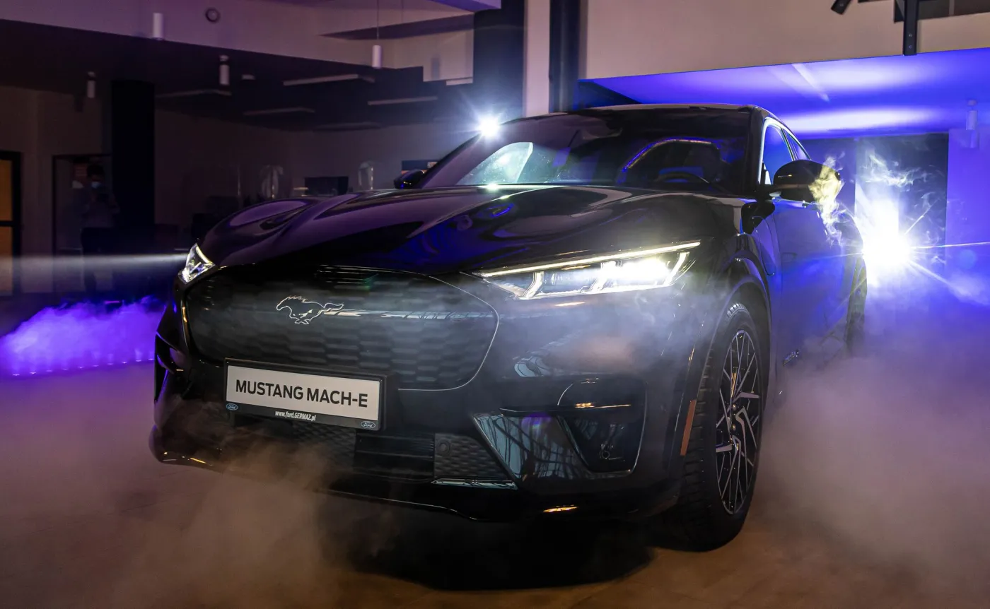 Ford Mustang Mach-E GT już w Polsce. Pierwsze auta spalinowe zjedzone