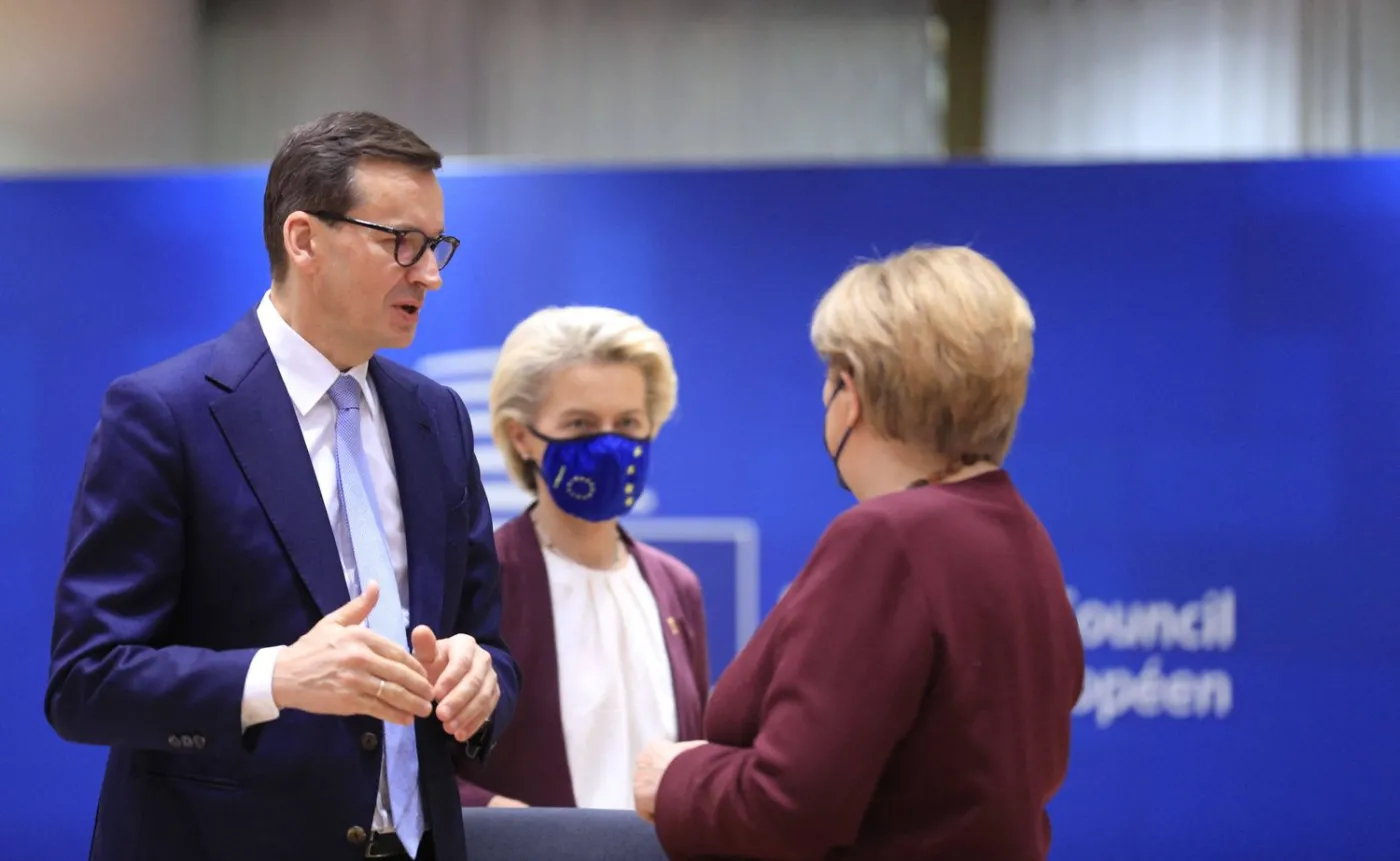 Grad zdarzeń dramatycznych. Zaremba: Najważniejsze? Krok ku federalizacji Europy