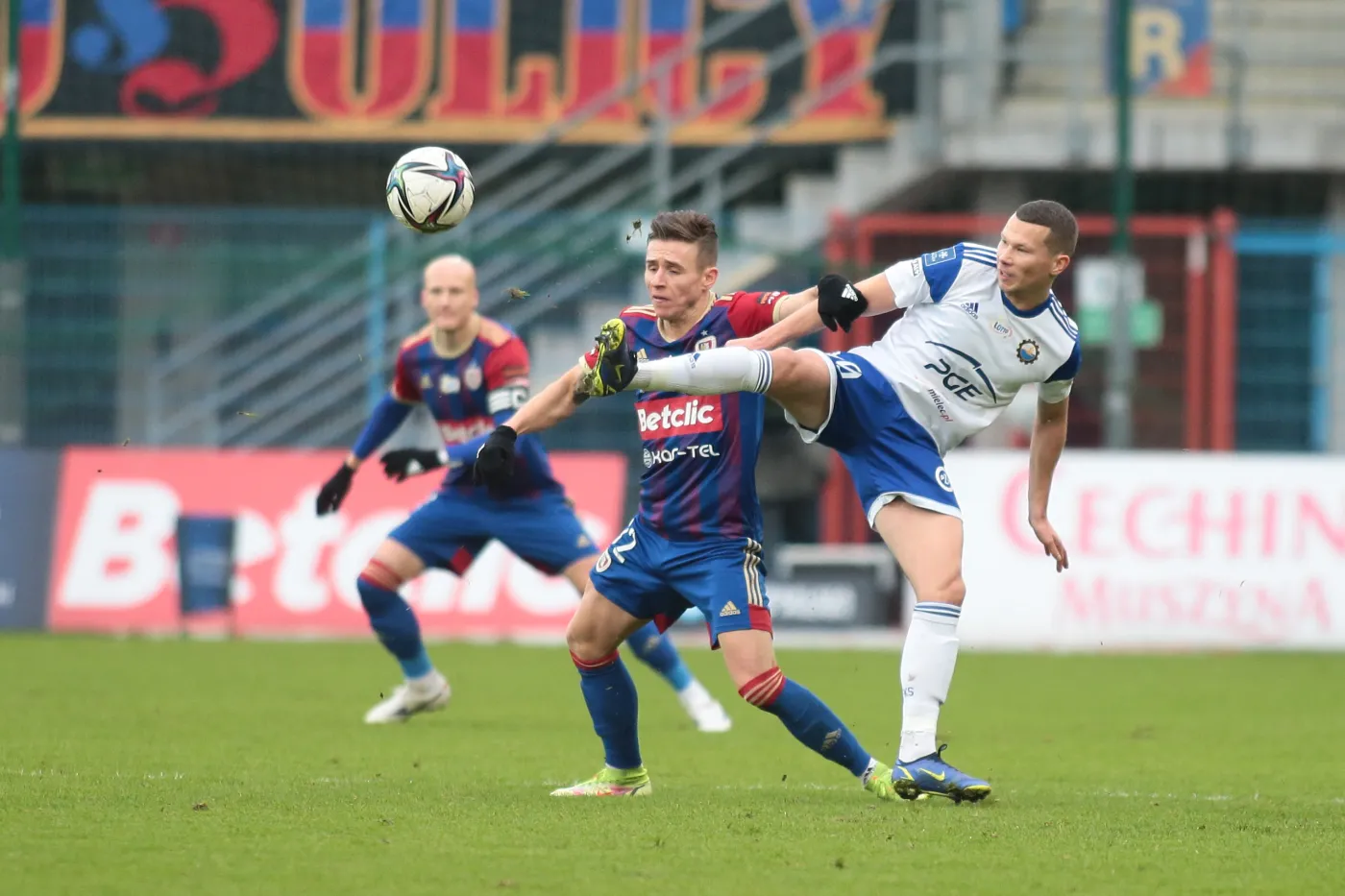 Piast Gliwice i Stal Mielec kończą rok remisem [WIDEO]