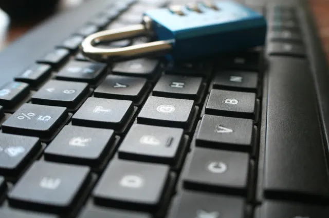 Roskomnadzor zablokował portal monitorujący zatrzymania w Rosji