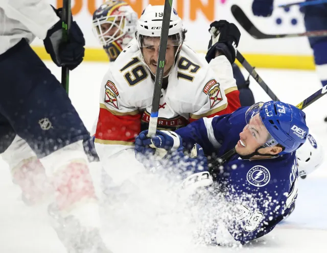 NHL. Spektakularny mecz Marchmenta przeciwko Blue Jackets