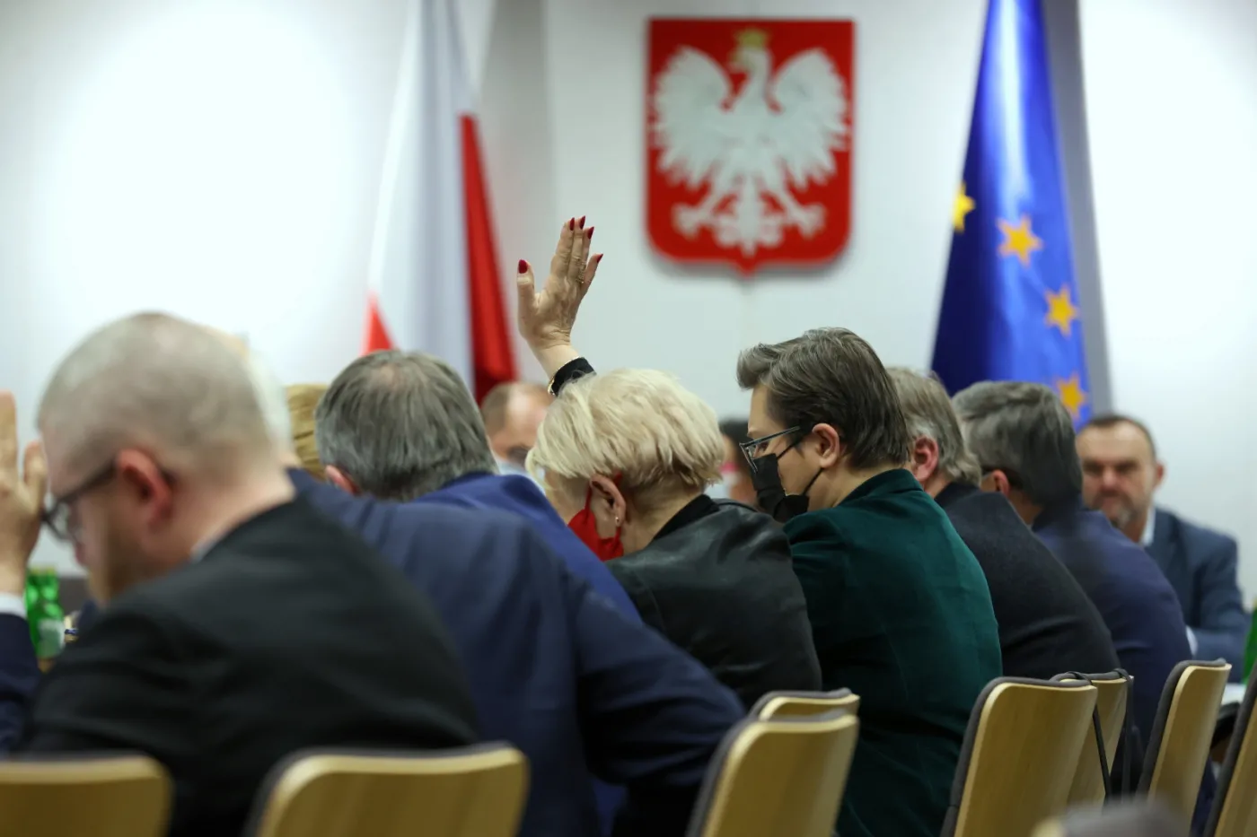 Kolejne podejście do ustawy covidowej. Zamieszanie na komisji i przerwa