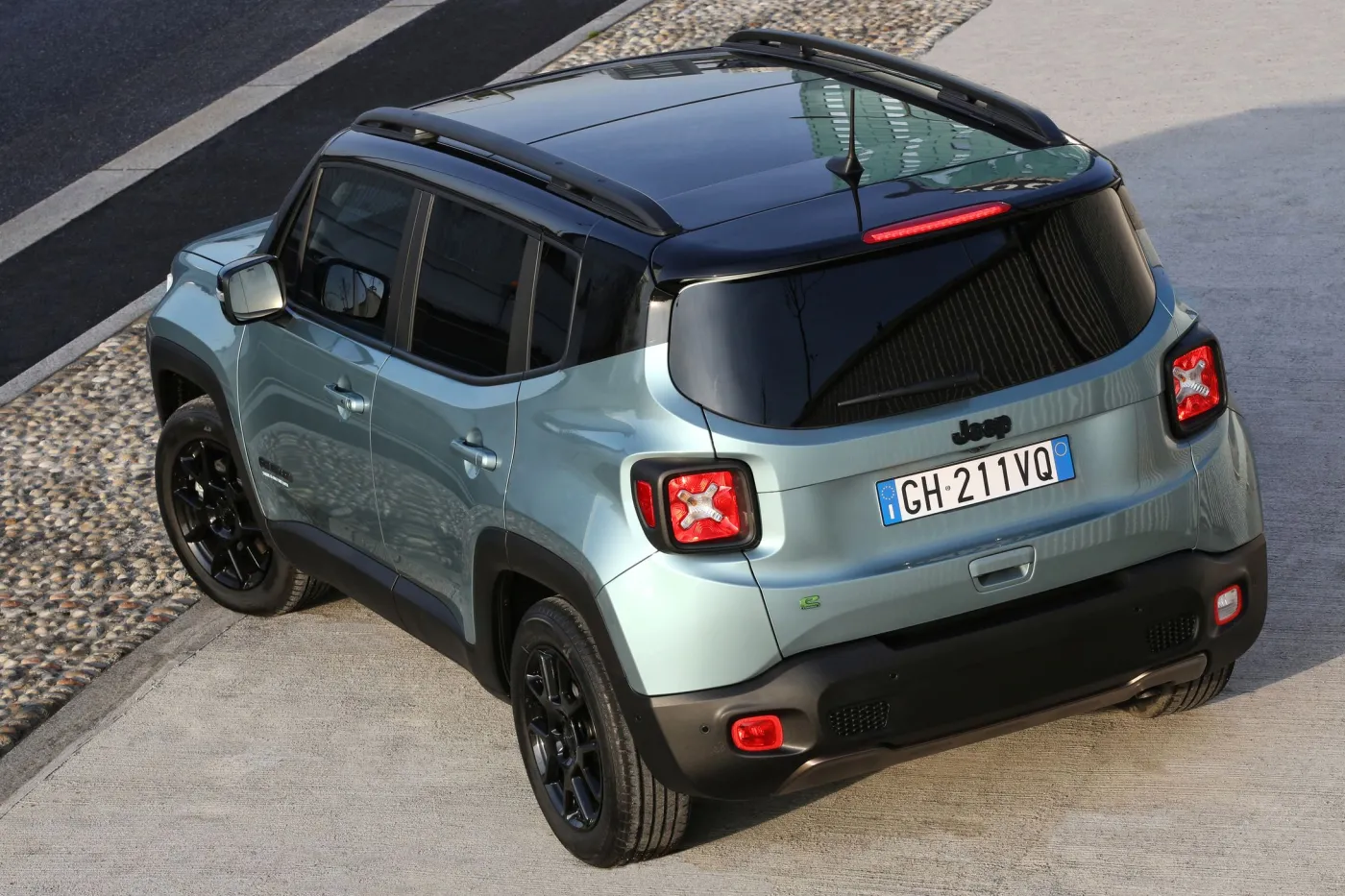 jeep-renegade-ehybrid-37352122.jpg