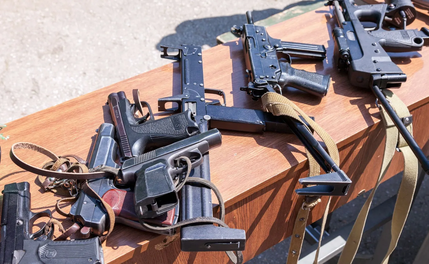 Jan Szyszko chce powołać nową formację mundurową. Strażnicy geologiczni dostaną broń długą i gaz