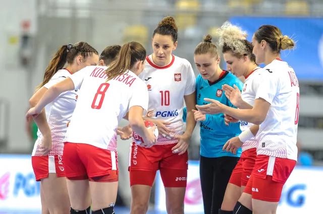 Polskie piłkarki ręczne wygrają walkowerem oba mecze z Rosją