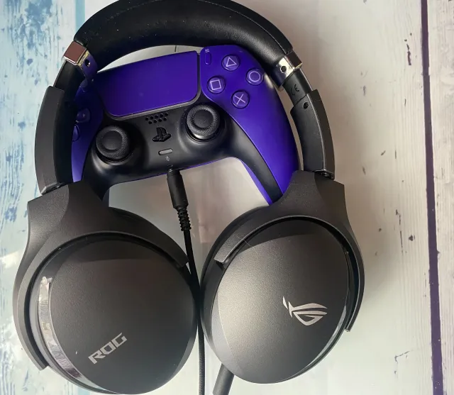 Doskonałe słuchawki dla graczy. Oto Asus ROG Fusion II 500 [RECENZJA]