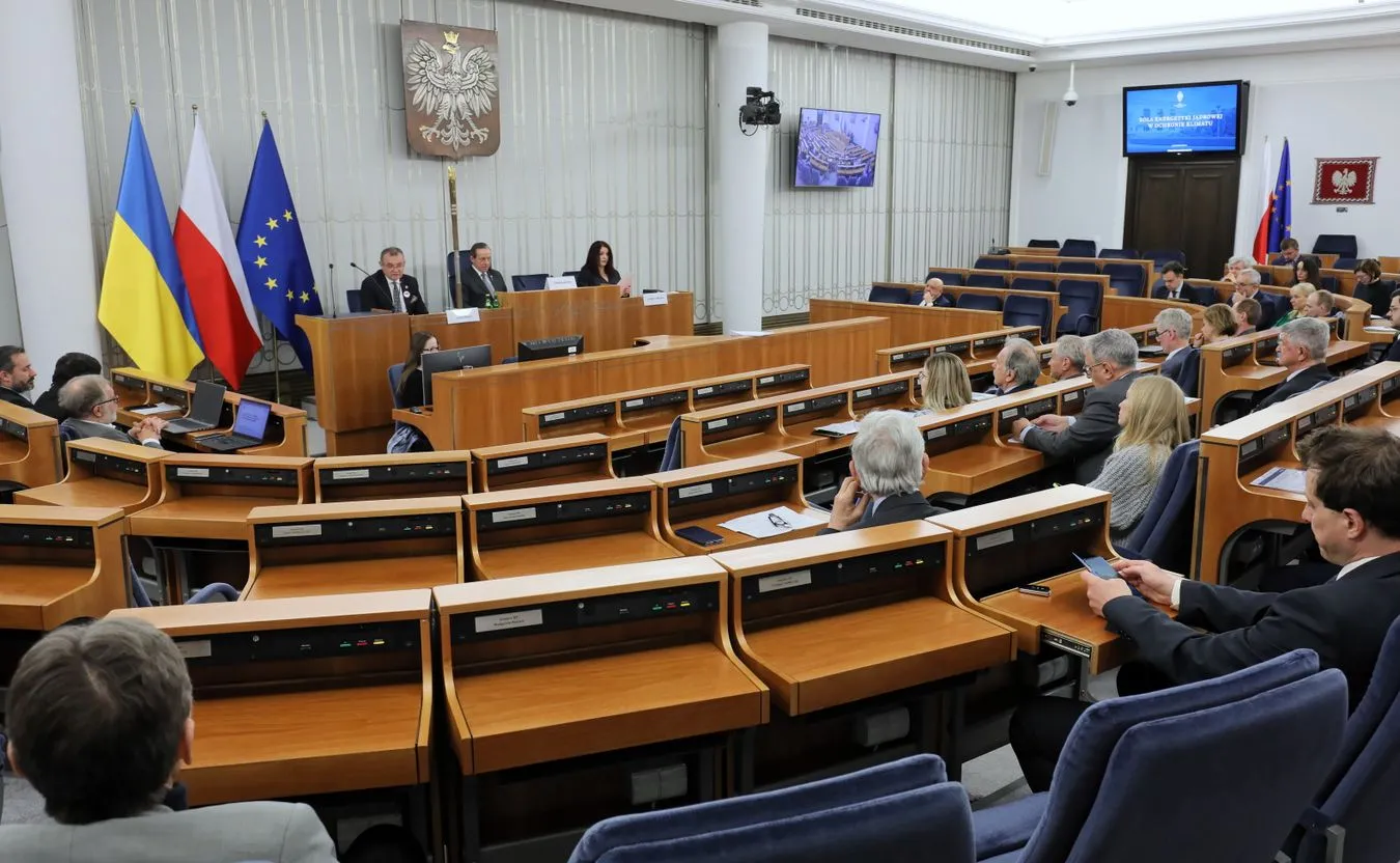 Partia Razem domaga się moratorium na zamykanie elektrowni jądrowych