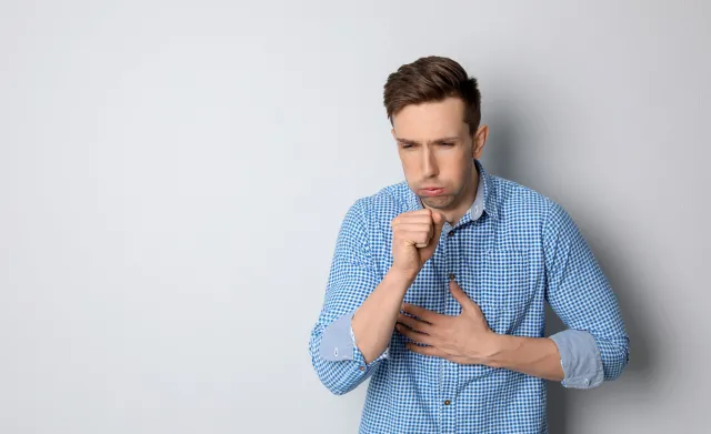 Prof. Horban: Stoimy przed faktem znacznego wzrostu zachorowań