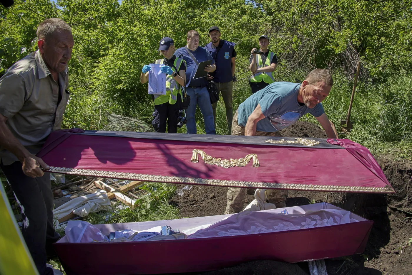 Rosja przekazała Ukrainie pierwsze ciała żołnierzy, którzy zginęli podczas obrony Azowstalu
