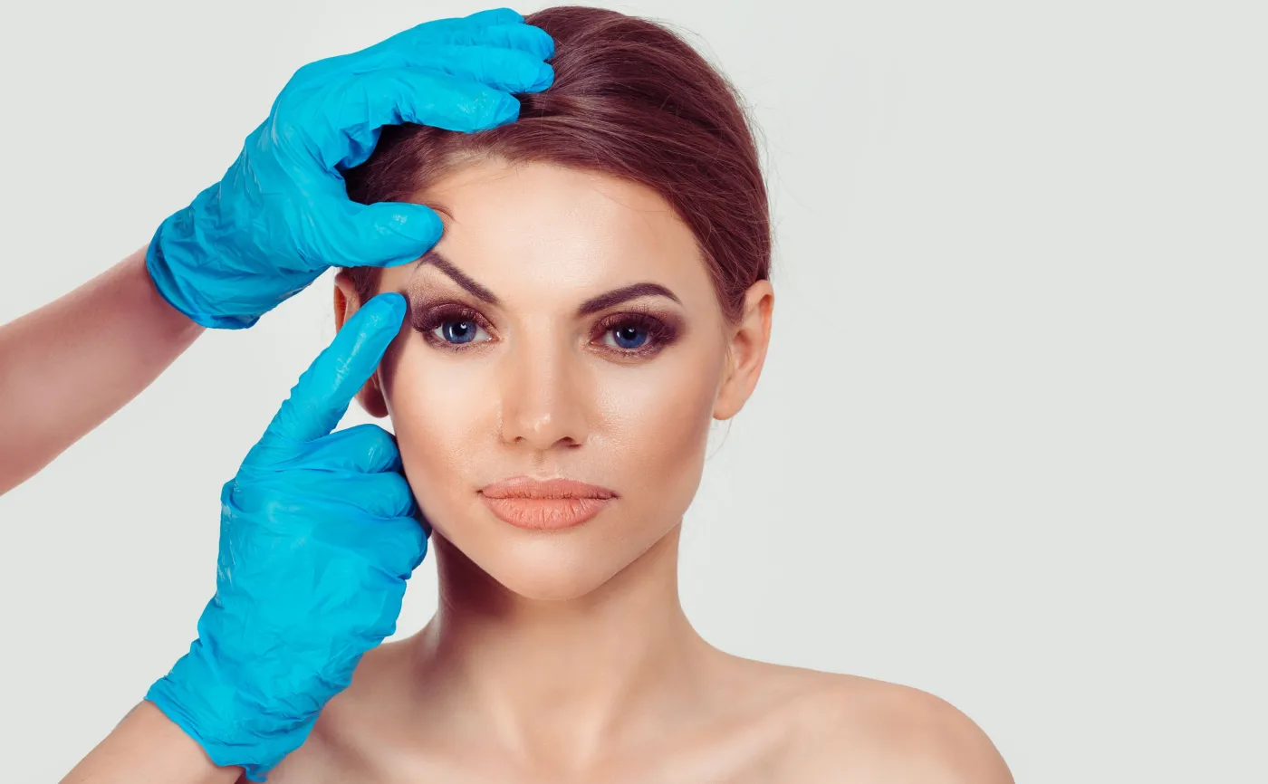 Na opadające powieki pomoże... blepharoplastyka