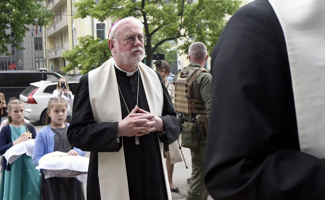 Abp Gallagher: Papież pojedzie do Kijowa, kiedy i jak nie wiadomo