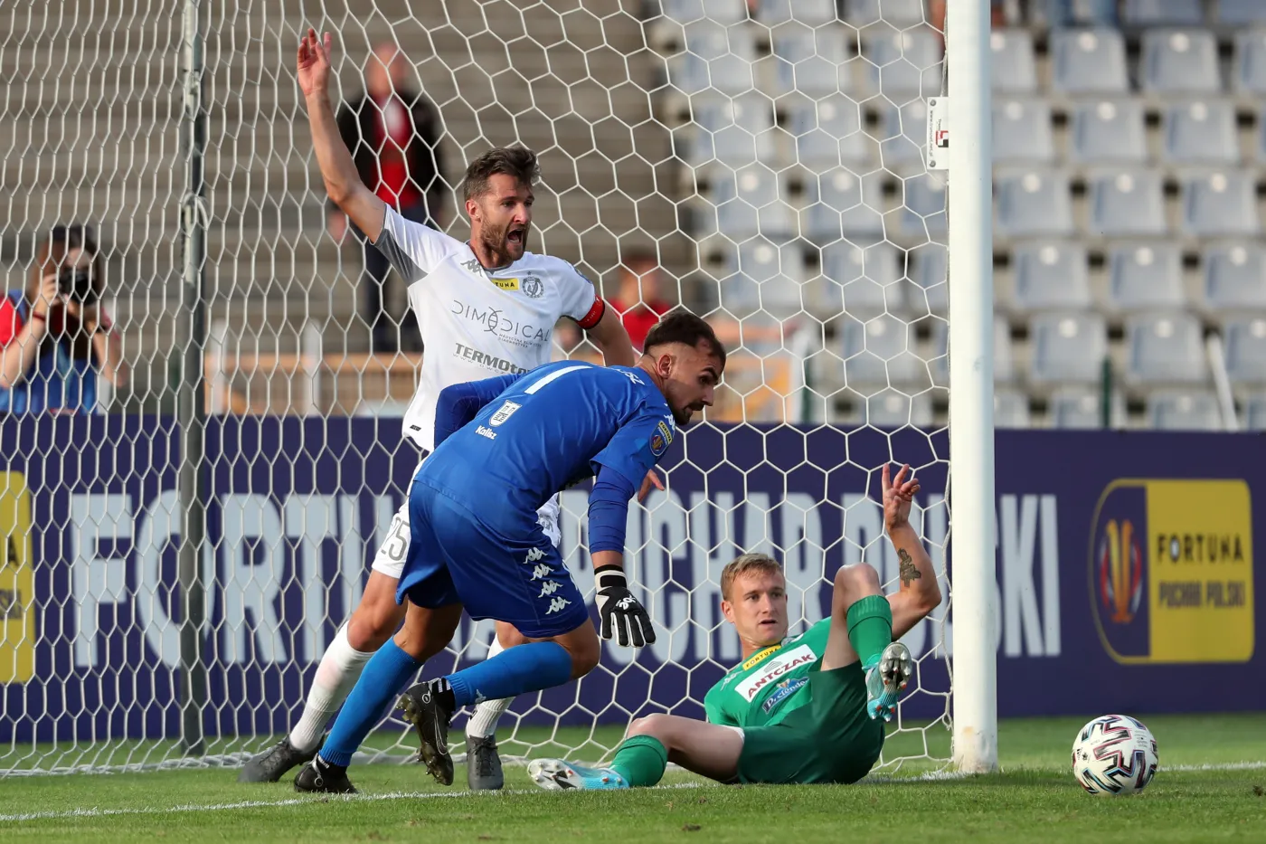 10 goli w Kaliszu. Kompromitacja Widzewa w Pucharze Polski