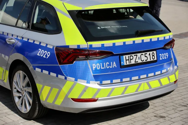 Tragiczny wypadek w Kobyłce. To pijany policjant kierował mercedesem