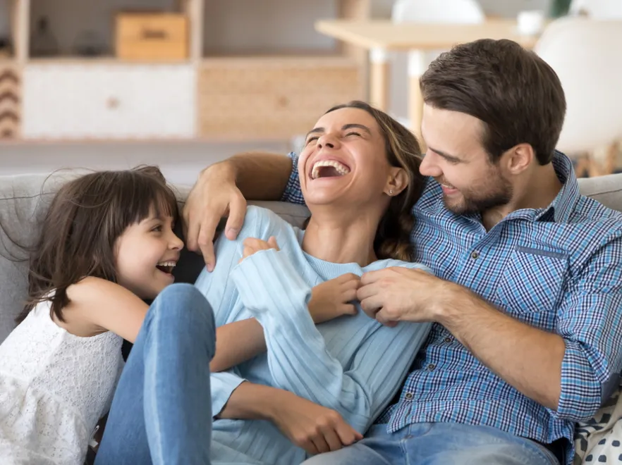 Grzech nie korzystać! Oto, ile dobra płynie ze śmiania się